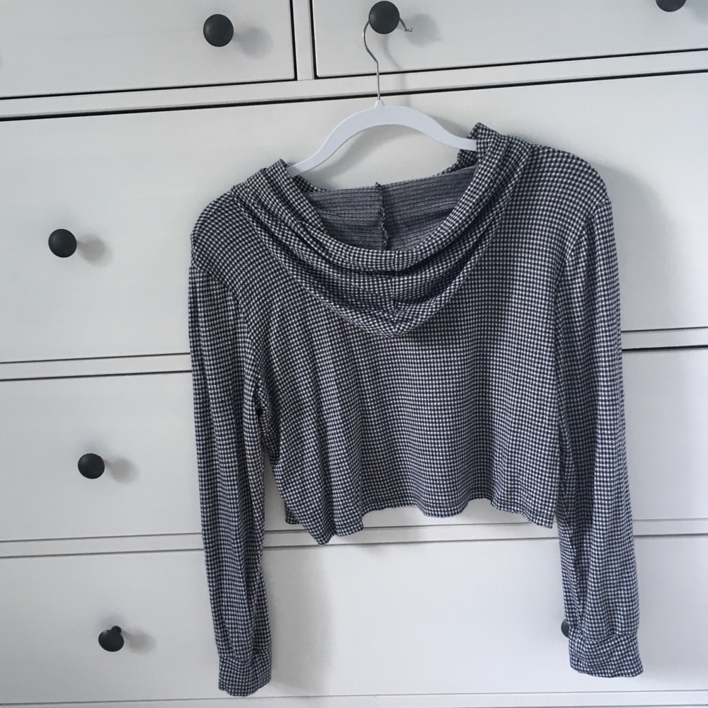 Cropped Gingham Hoodie - Picture 2 of 4